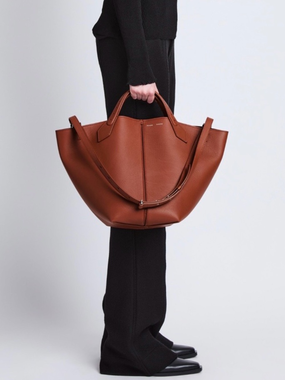 Proenza Schouler
Large Chelsea Leather Tote